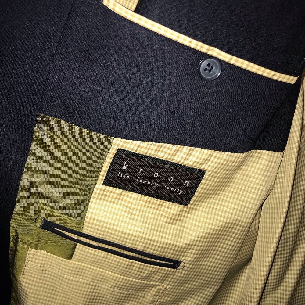 Navy Blazer - Picture 5 of 6